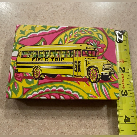 New, Blue Q Field Trip Tin Pocket Box - Picture 4 of 5